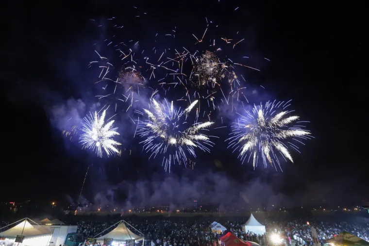 Nastup grupe Mirnovec na 17. Međunarodnom festivalu vatrometa