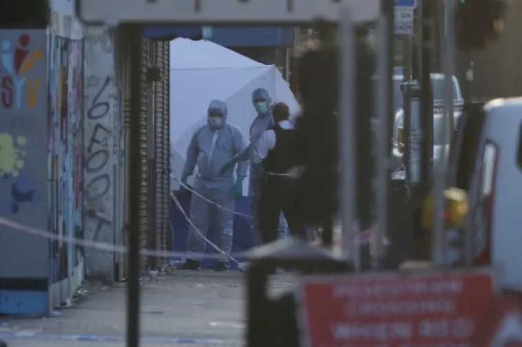 UŽAS U LONDONU: U naletu kombija na vjernike ispred džamije jedna osoba poginula, desetak ozlijeđenih