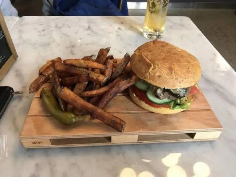 MA, TANJURI SU STVAR PRO&Scaron;LOSTI: Otvara se 10. krug pakla za hipsterske restorane koji poslužuju hranu na ovakvim stvarima