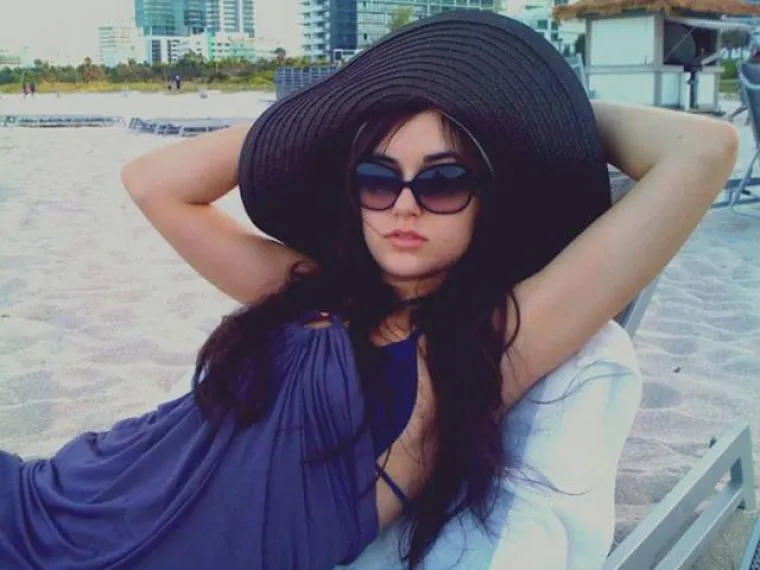 Sasha Grey bila je među najaktivnijim i najomiljenijim porno glumicama, no kako se preko noći pojavila u industriji, tako je i nestala. U nastavku možete vidjeti čime se bavi i kako živi izvan porno industrije.