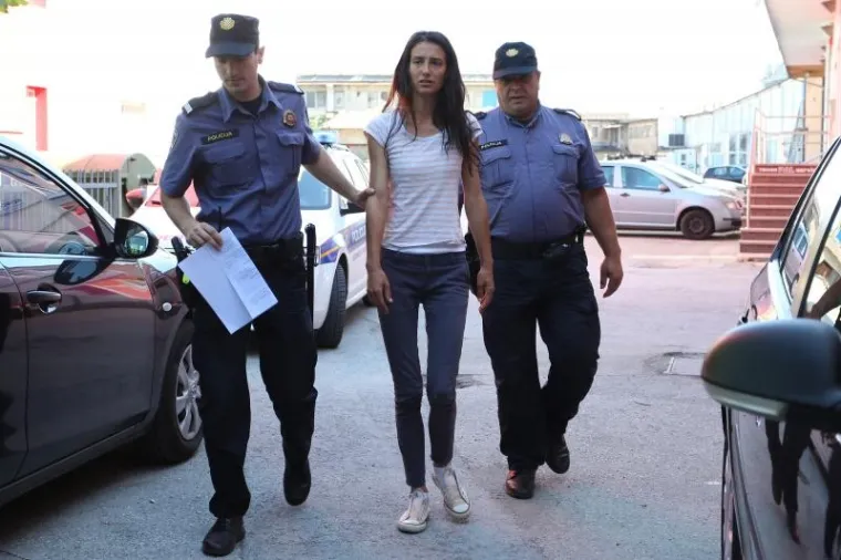 UHIĆENA IVANA ČUDE: Sumnja se da je 27-godišnjakinja nožem na smrt izbola 14-godišnju Zadranku