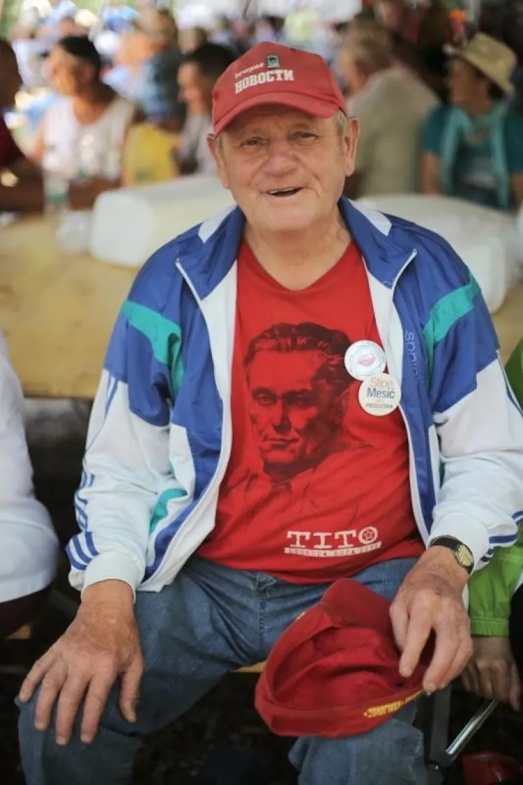 SVEČANA PROSLAVA U BREZOVICI: U &scaron;umi pokraj Siska obilježen je Dan antifa&scaron;ističke borbe. Stigli brojni političari, ali ne i državni vrh