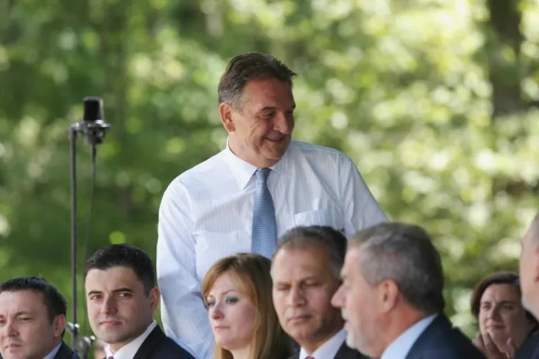 SVEČANA PROSLAVA U BREZOVICI: U &scaron;umi pokraj Siska obilježen je Dan antifa&scaron;ističke borbe. Stigli brojni političari, ali ne i državni vrh