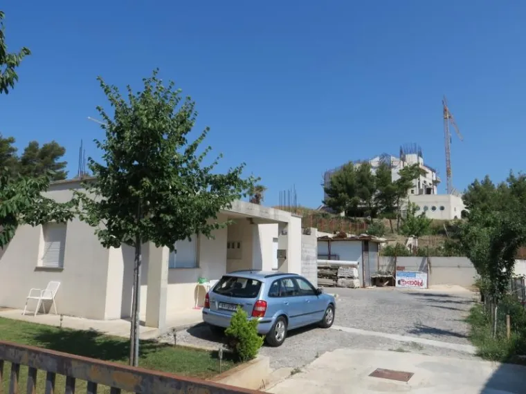 Mu&scaron;karac u Splitu ubio suprugu pa se objesio u obližnjoj crkvi