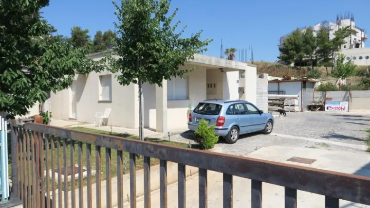 UBOJSTVO U SPLITU: Mu&scaron;karac ubio suprugu pa se objesio u obližnjoj crkvi