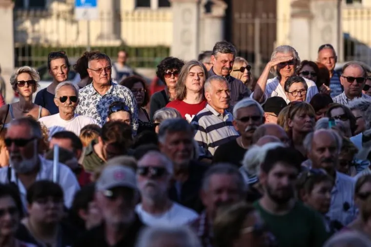 TRG JE NA&Scaron;: Prosvjed protiv onih koji žele 'izbrisati dio hrvatske povijesti'