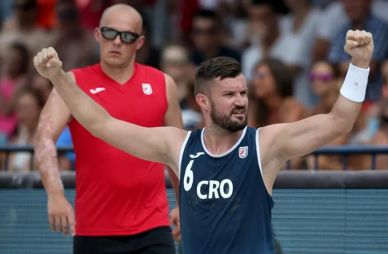 HRVATIMA BRONCA: Rukometa&scaron;i na pijesku proslavili medalju, naslov osvojili &Scaron;panjolci i Norvežanke