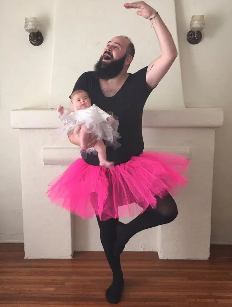 Urnebesne fotografije tate i kćeri postale hit na Facebooku