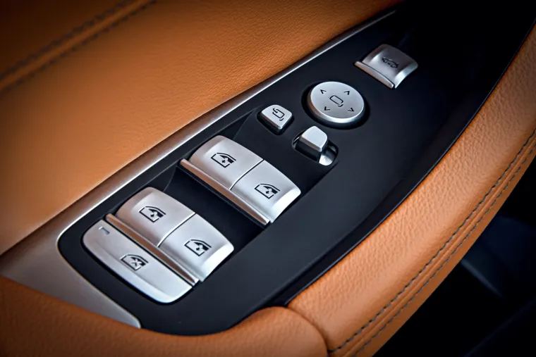 BMW POKAZAO NOVI X3: Ovo je treća generacija popularnog bavarskog SUV-a