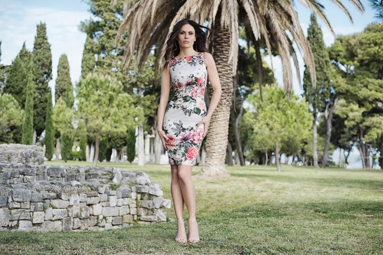 Gospođa Rađa odlično pristaju romantične haljine.