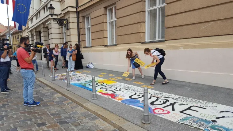 Burno ispred Sabora: prosvjednici Pokret otoka protiv Zakona o koncesijama