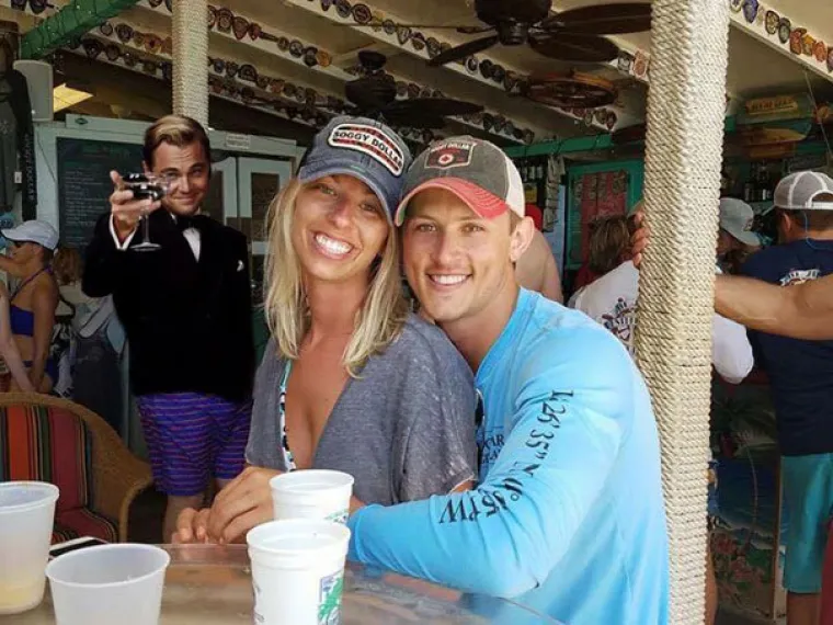 SAMO SU HTJELI MAKNUTI GOLAĆA IZ POZADINE: Evo kako su njihov zahtjev riješili maštoviti internetski zafrkanti