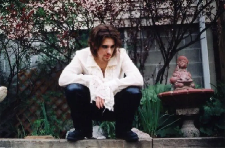 Tinejdžerska faza može biti vrlo stresna, a u retrospektivi i urnebesna. Ljudi iz galerije podijelili su na internetu svoje fotografije iz tih neugodnih godina pa se u nastavku zajedno možemo smijati njihovim najneugodnijim fotkama iz puberteta.