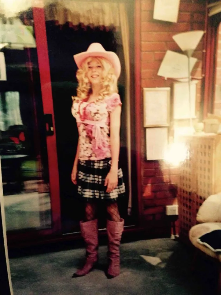 KOJA BRUKA! Kao klinci su mislili da su jako cool, a danas se smiju svojim fotkama kao i svi ostali