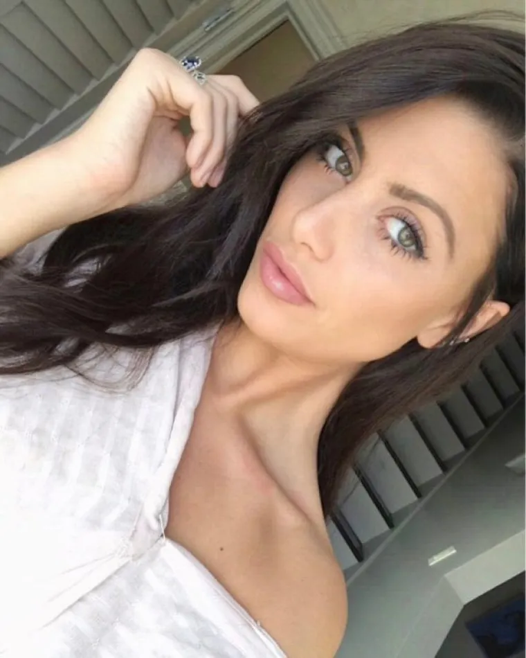 NEOSPORNO SEKSI: Mislite li da je prirodno uvijek ljep&scaron;e ove cure će vas razuvjeriti