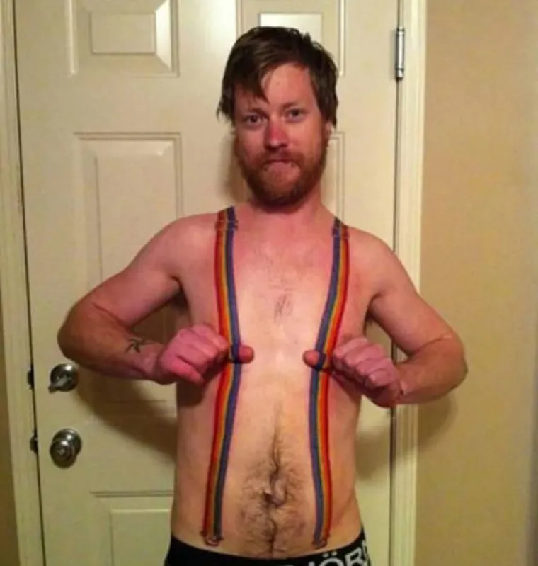 S TIM RUGLOM MORAT ĆE SE NOSITI DO KRAJA ŽIVOTA: Njihove tetovaže su toliko lo&scaron;e da su možda prava remek-djela