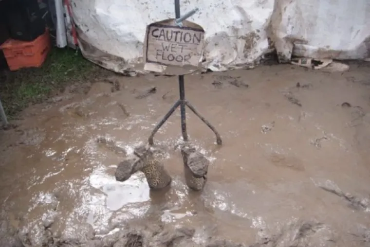 MORA&Scaron; SKUPIT' SVE BOLE&Scaron;TINE! Glazbeni festivali mogu biti popri&scaron;te nevjerojatnog razvrata, gledate na vlastitu odgovornost