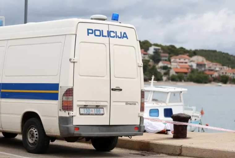 TISNO: Iz mora izvučeno mrtvo tijelo mlađeg mu&scaron;karca