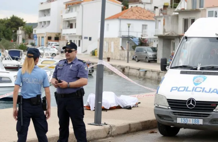 TISNO: Iz mora izvučeno mrtvo tijelo mlađeg mu&scaron;karca