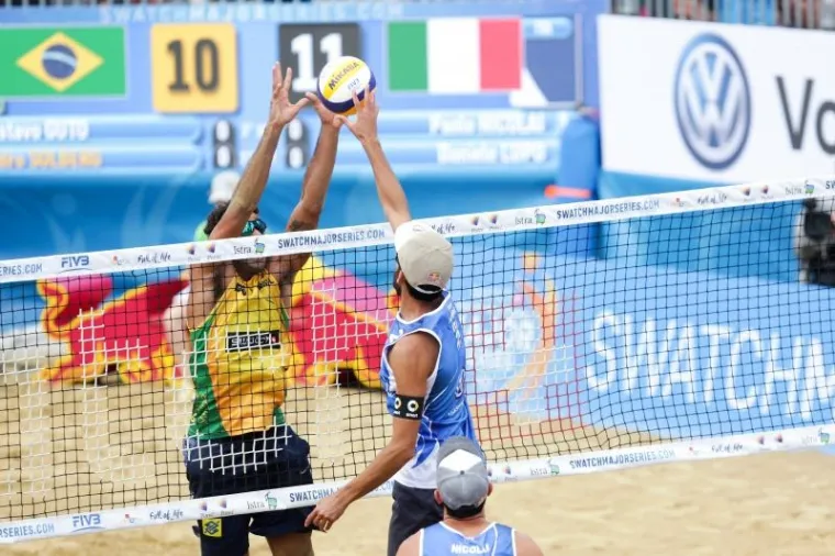 Pedro je pogodio smeč na crtu i od tog trenutka Brazilci su bili bolji par i nisu dopustili Talijanima povratak u meč.