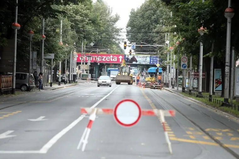 KRIŽANJE OD KOJEG BOLI GLAVA: Radovi u središtu Zagreba izazvali velike gužve