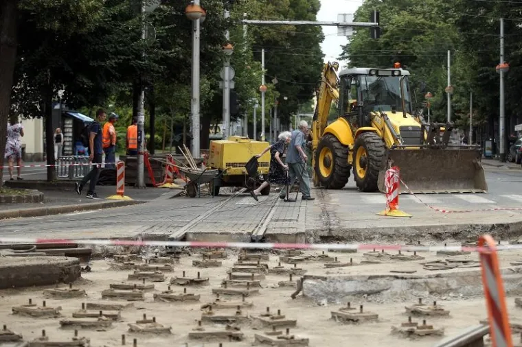 KRIŽANJE OD KOJEG BOLI GLAVA: Radovi u središtu Zagreba izazvali velike gužve