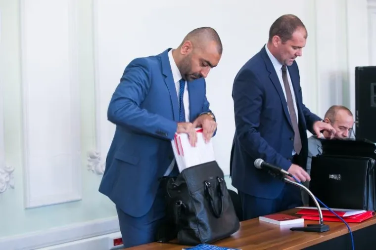 Punica Luke Modrića promijenila iskaz na suđenju Mamiću: &scaron;ef Dinama revoltiran napustio sudnicu