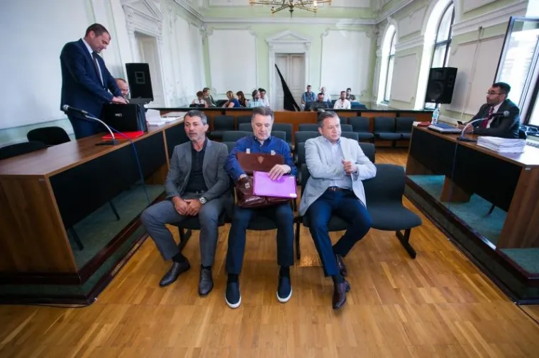 Punica Luke Modrića promijenila iskaz na suđenju Mamiću: &scaron;ef Dinama revoltiran napustio sudnicu