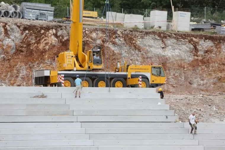 RIJEKA SE SPREMA ZA LIGU PRVAKA: Evo kako napreduje izgradnja sjeverne tribine na Rujevici