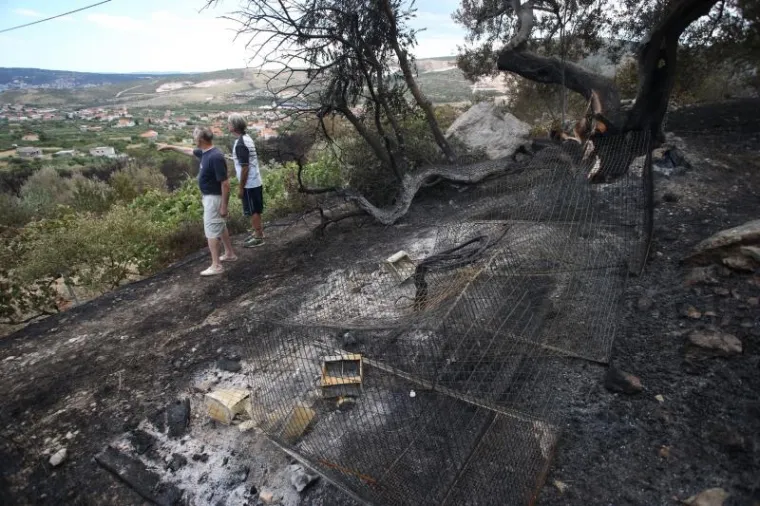 SILA MAJKE PRIRODE: Požar kod Trogira bio je nemilosrdan, pogledajte &scaron;to je ostalo iza njega