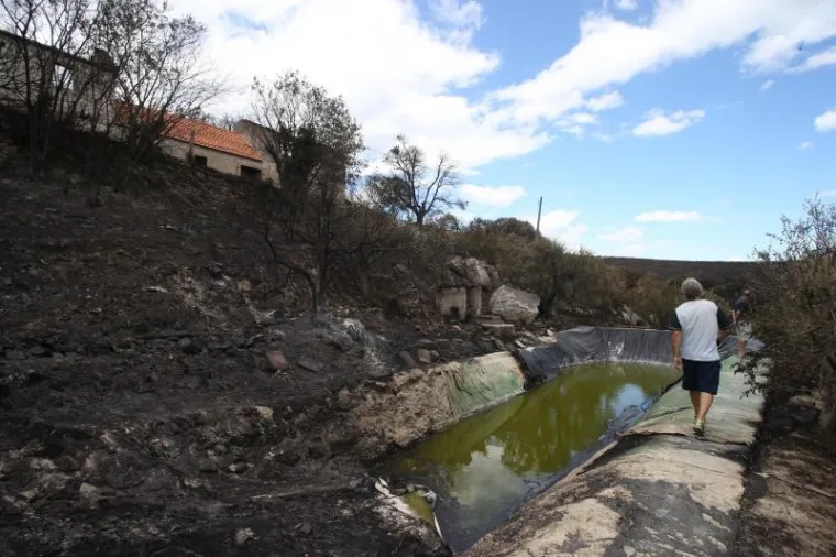 SILA MAJKE PRIRODE: Požar kod Trogira bio je nemilosrdan, pogledajte &scaron;to je ostalo iza njega