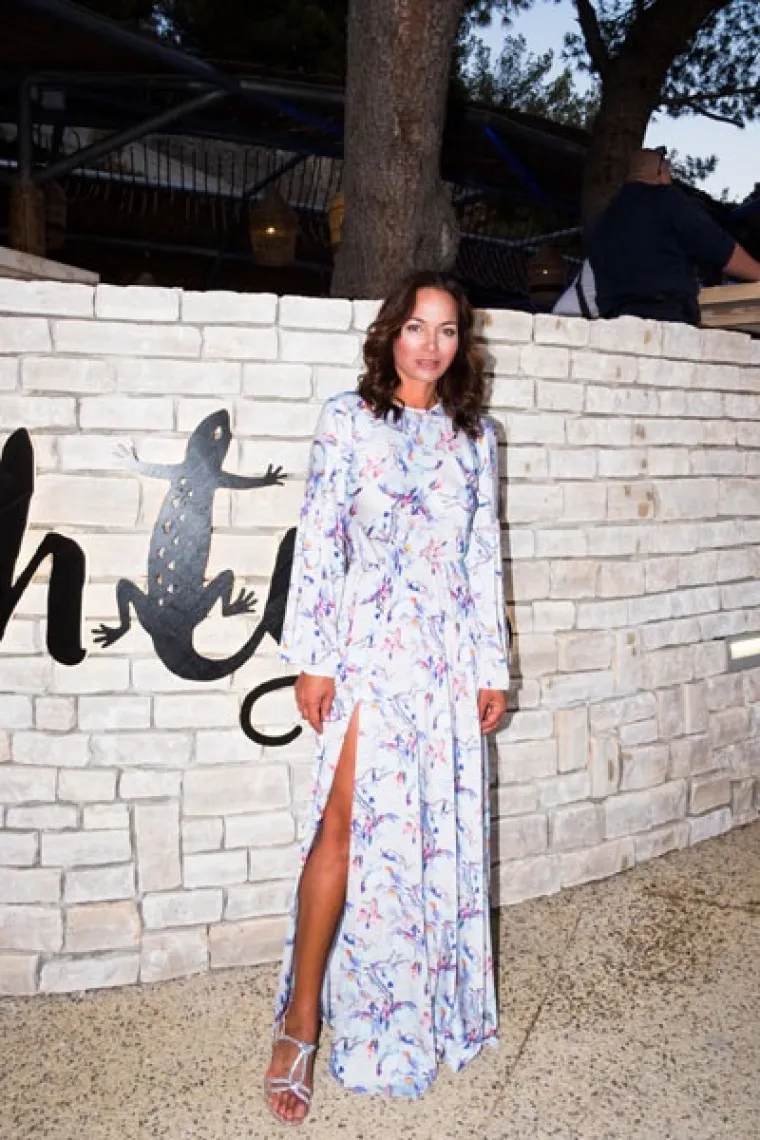 Prekrasna Fani Čapalija plijenila je poglede.