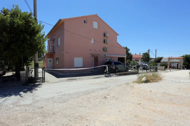 Kuća u kojoj je Srđan Smojver ubio Sini&scaron;u Rakića