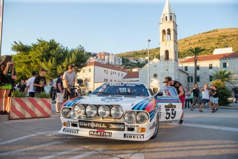 KARAVANA STIGLA U DUBROVNIK: Pogledajte skupocjene jurilice od kojih će vam se zavrtjeti u glavi