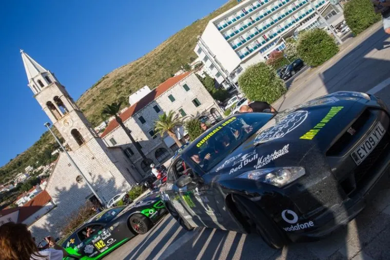 KARAVANA STIGLA U DUBROVNIK: Pogledajte skupocjene jurilice od kojih će vam se zavrtjeti u glavi