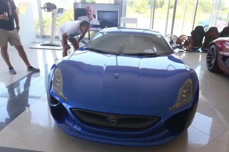 SUPERSPORTSKI AUTOMOBILI NA PROPUTOVANJU HRVATSKOM: Najekskluzivniji reli na svijetu posjetio Rimčev pogon u Svetoj Nedjelji