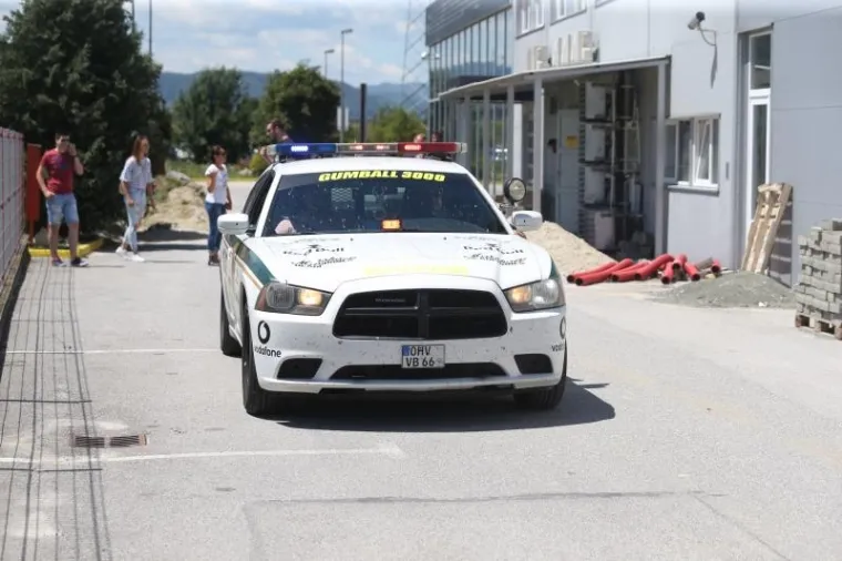 SUPERSPORTSKI AUTOMOBILI NA PROPUTOVANJU HRVATSKOM: Najekskluzivniji reli na svijetu posjetio Rimčev pogon u Svetoj Nedjelji