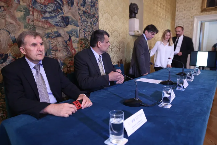 U HAZU održan okrugli stol na temu "Za&scaron;to cijepljenje nema alternativu"