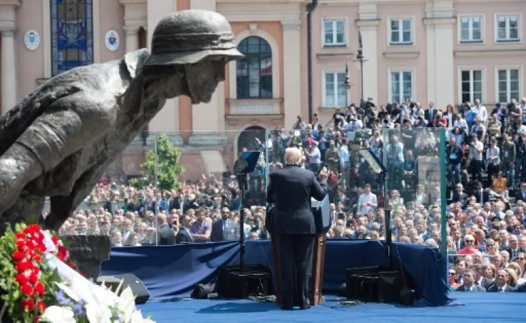 POSJET VAR&Scaron;AVI: Uz predsjednika Sjedinjenih država Poljacima se obratila i prva dama