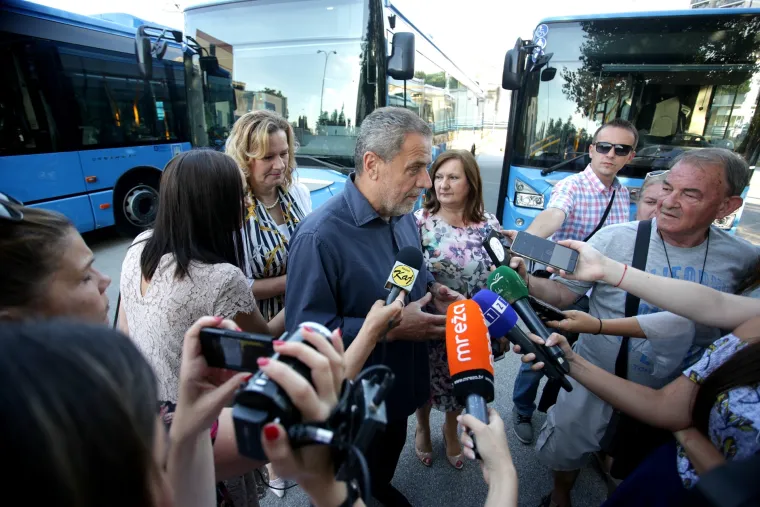 Predstavljeni novi niskopodni autobusi ZET-a