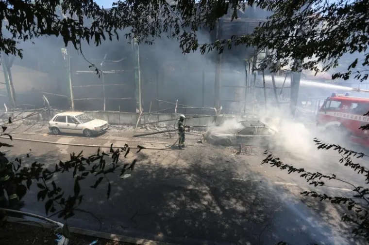 VATRA PROGUTALA ČITAV SPORTSKI CENTAR: Pogledajte razmjere požara koji je jutros buknuo nedaleko od centra Zagreba