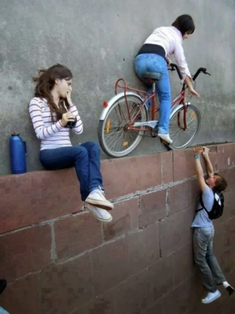 MORATE SE DOBRO ZAGLEDATI DA SHVATITE: Ove fotografije nastale su kao tek smije&scaron;an splet okolnosti