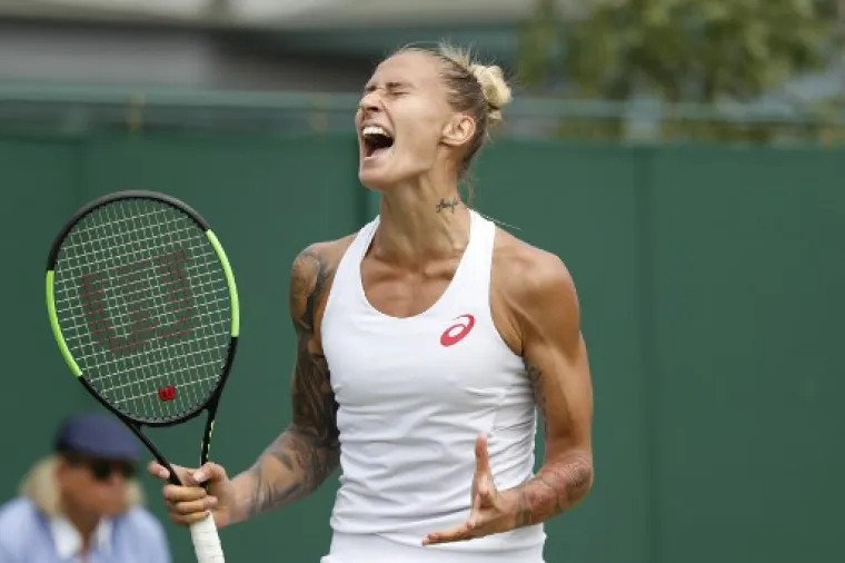 TETOVAŽE U SREDIŠTU ZANIMANJA NA WIMBLEDONU: Slovenka ne mari za stroga pravila slavnog turnira