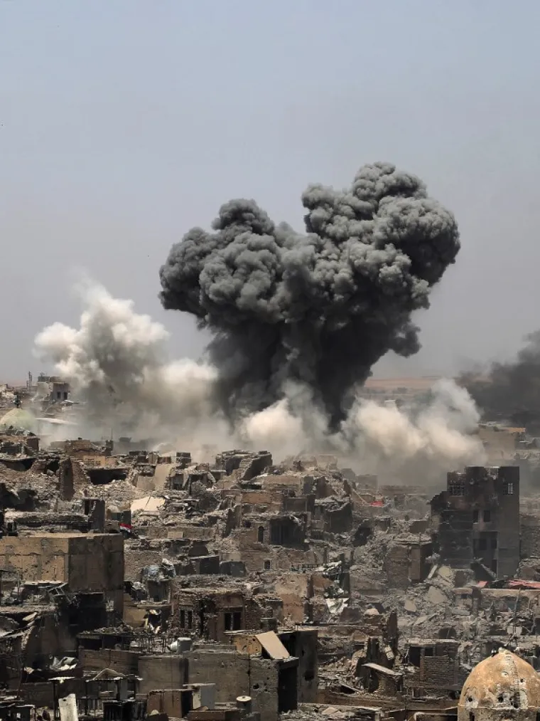 FOTOGRAFIJE POTPUNO RAZRUŠENOG GRADA: Iračke snage proglasile su pobjedu nad ISIS-om u Mosulu
