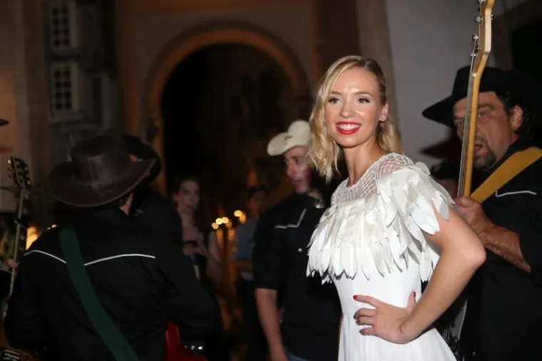 MIA I MARKO &Scaron;KUGOR POBJEDNICI SPLITSKOG FESTIVALA: Evo kako je pro&scaron;la finalna večer