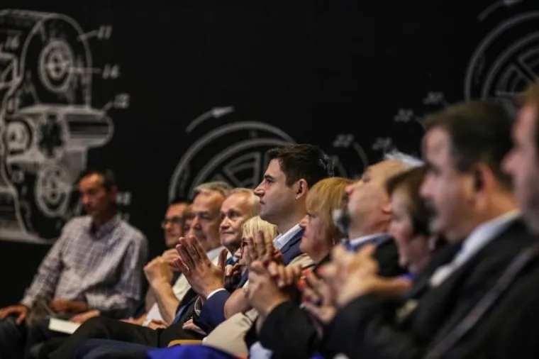 Pogledajte tko je sve do&scaron;ao na osnivačku skup&scaron;tinu nove stranke biv&scaron;ih HNS-ovaca