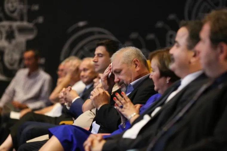 Pogledajte tko je sve do&scaron;ao na osnivačku skup&scaron;tinu nove stranke biv&scaron;ih HNS-ovaca