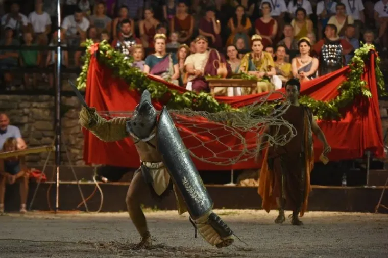 SPEKTAKL U PULSKOJ ARENI: Amfiteatar ponovo postao popri&scaron;tem borbi gladijatora