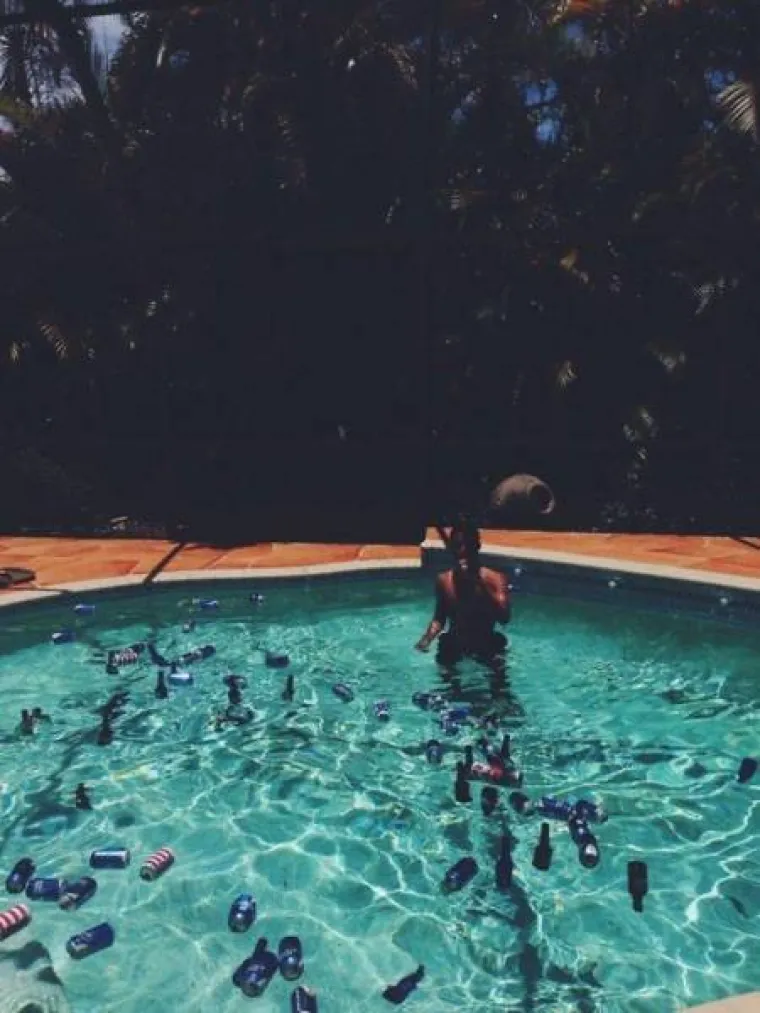 Dobili amneziju zbog previ&scaron;e alkohola, ali srećom postoje fotografski dokazi