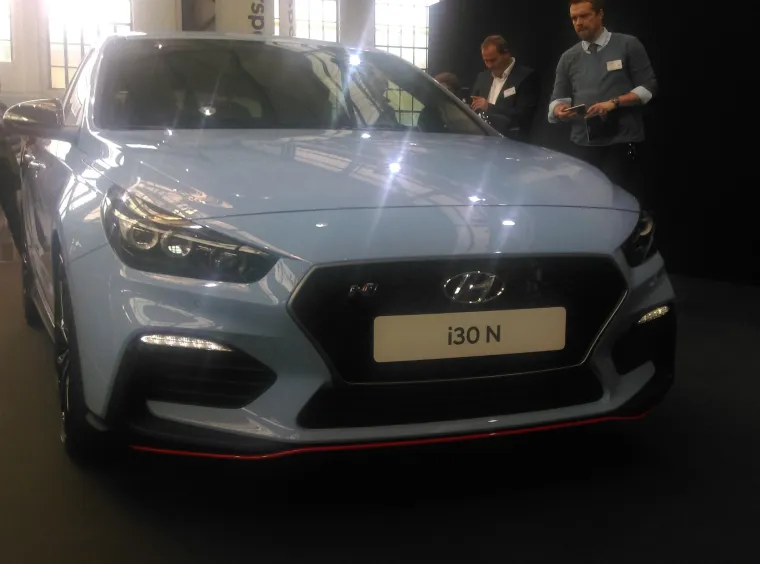 NET.HR NA SVJETSKOJ PREMIJERI HYUNDAIJA I30 N: Snažni Korejac napada poziciju legendarnog Golfa GTI